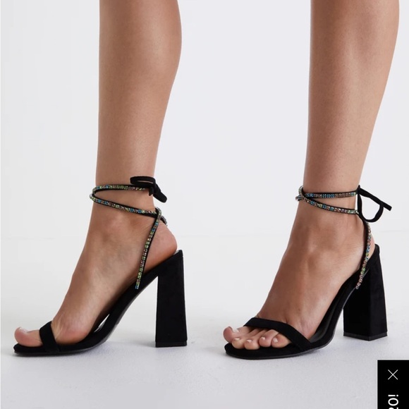 Only worn once! Just don’t have a need for them anymore! - Picture 1 of 2